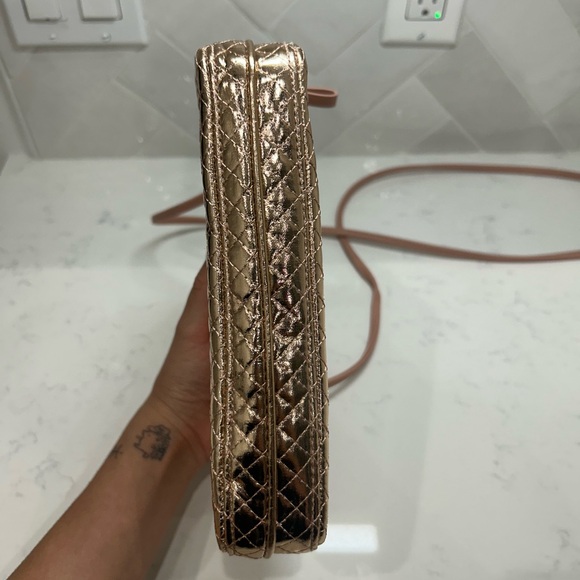 Vera Bradley Iconic RFID Little Crossbody - Rose Gold - Picture 4 of 15